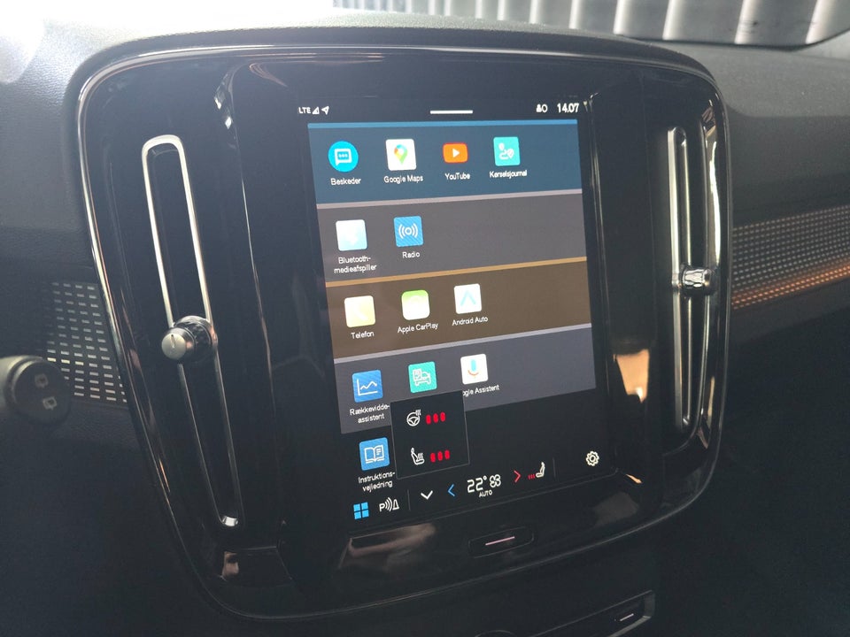 Volvo XC40 P8 ReCharge Twin R-Design 5d