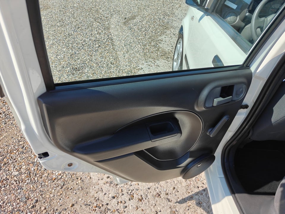 Fiat Panda 1,2 Ciao 5d