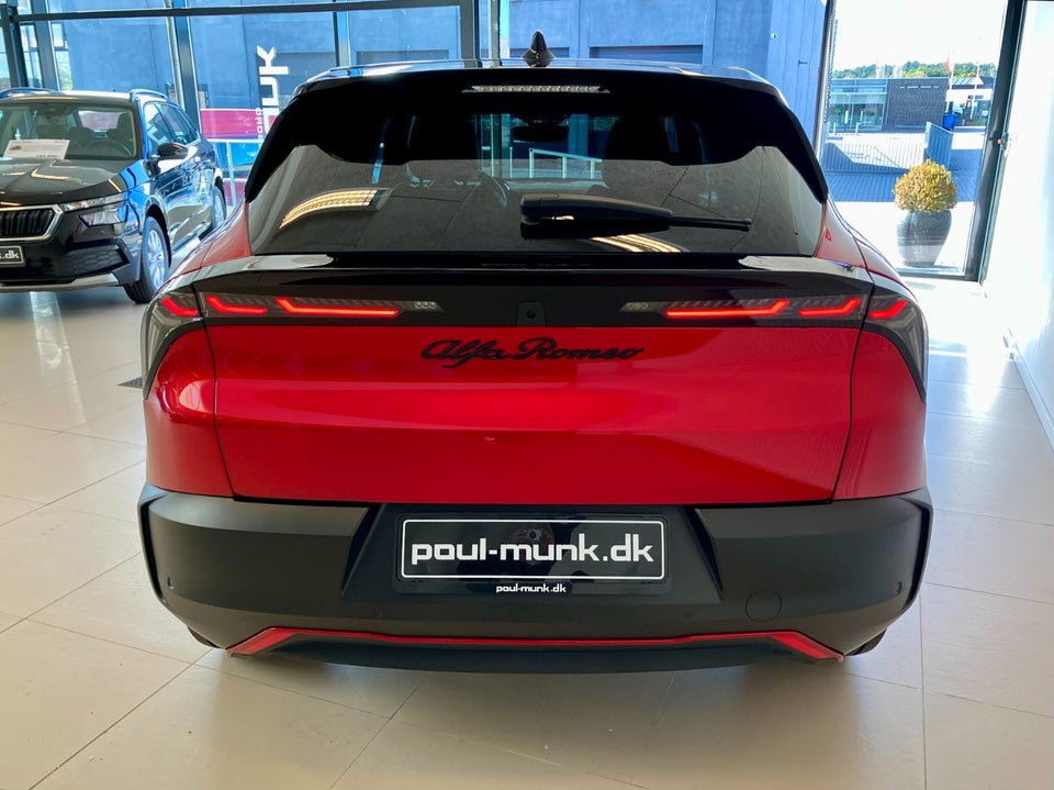 Alfa Romeo Junior Elettrica Speciale 5d