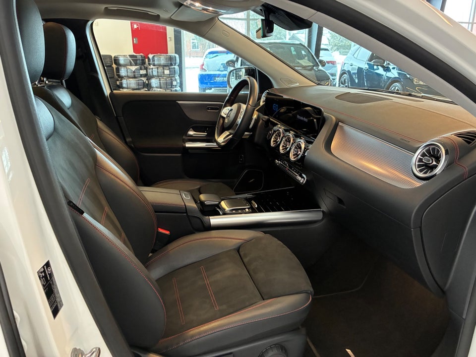 Mercedes EQA250 AMG Line 5d