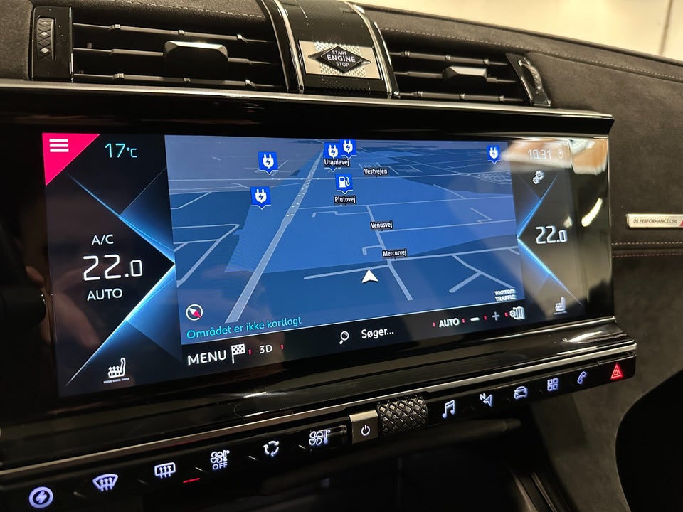 DS DS 7 CrossBack 1,6 E-Tense Performance Line EAT8 AWD 5d