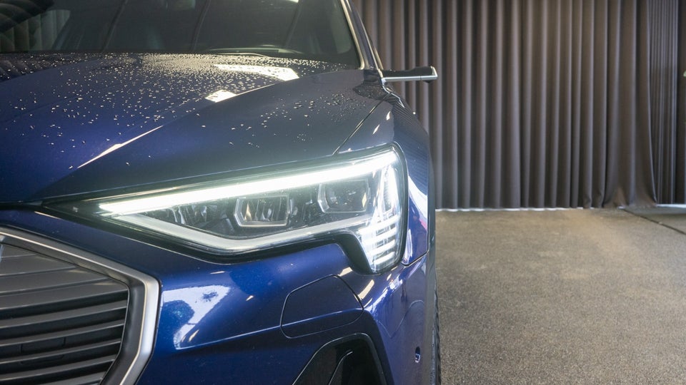 Audi e-tron 55 S-line Sportback quattro 5d