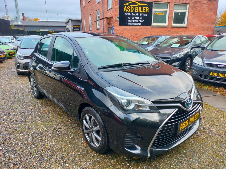 Toyota Yaris 1,5 Hybrid H2 e-CVT 5d