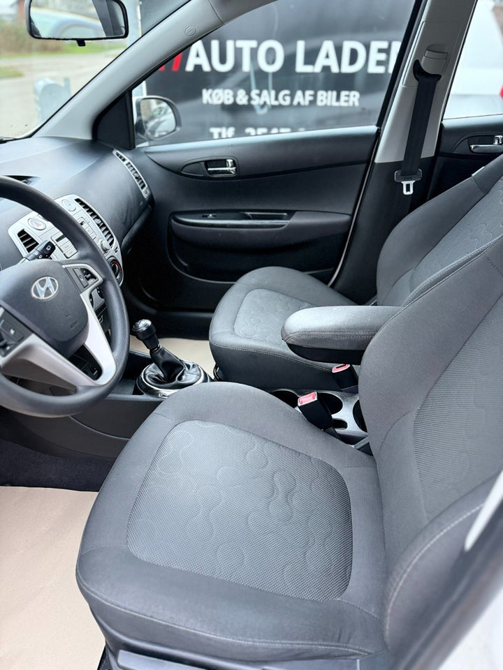 Hyundai i20 1,25 Classic 5d