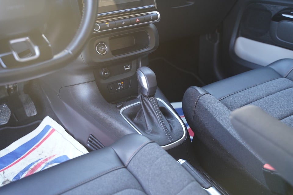 Citroën C3 1,2 PureTech 110 Shine Sport EAT6 5d