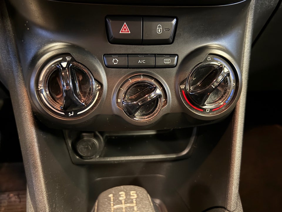 Peugeot 208 1,0 VTi Access 5d