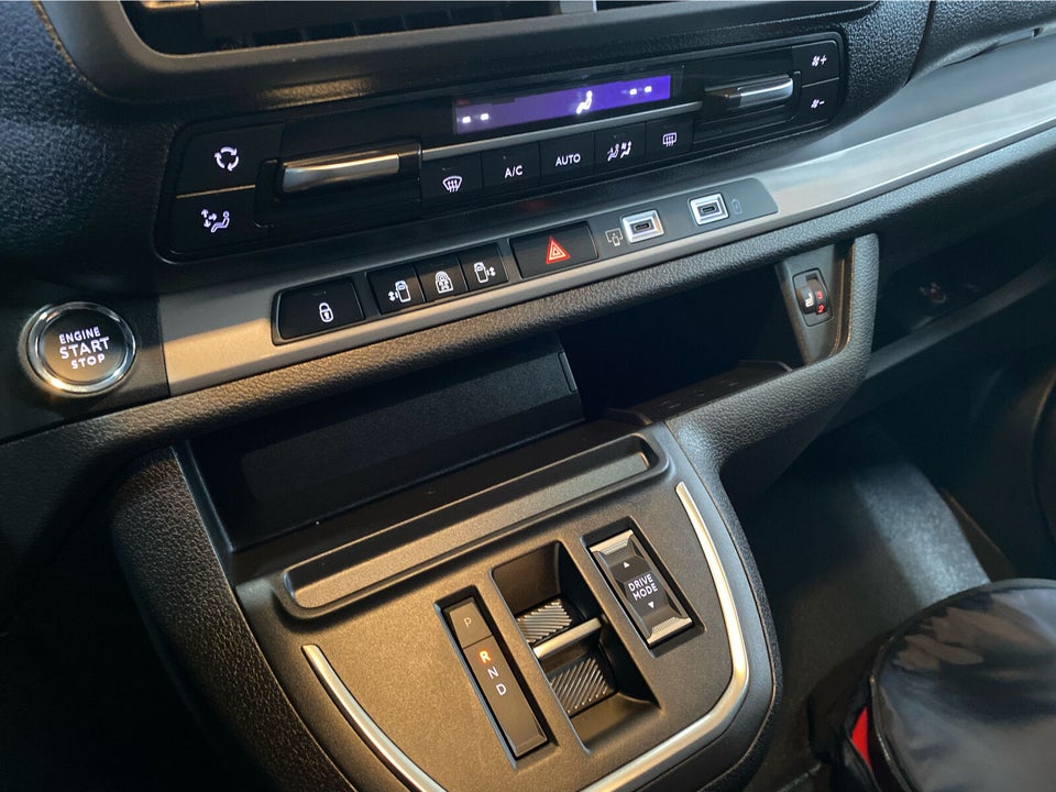 Peugeot e-Traveller 75 L3 Business