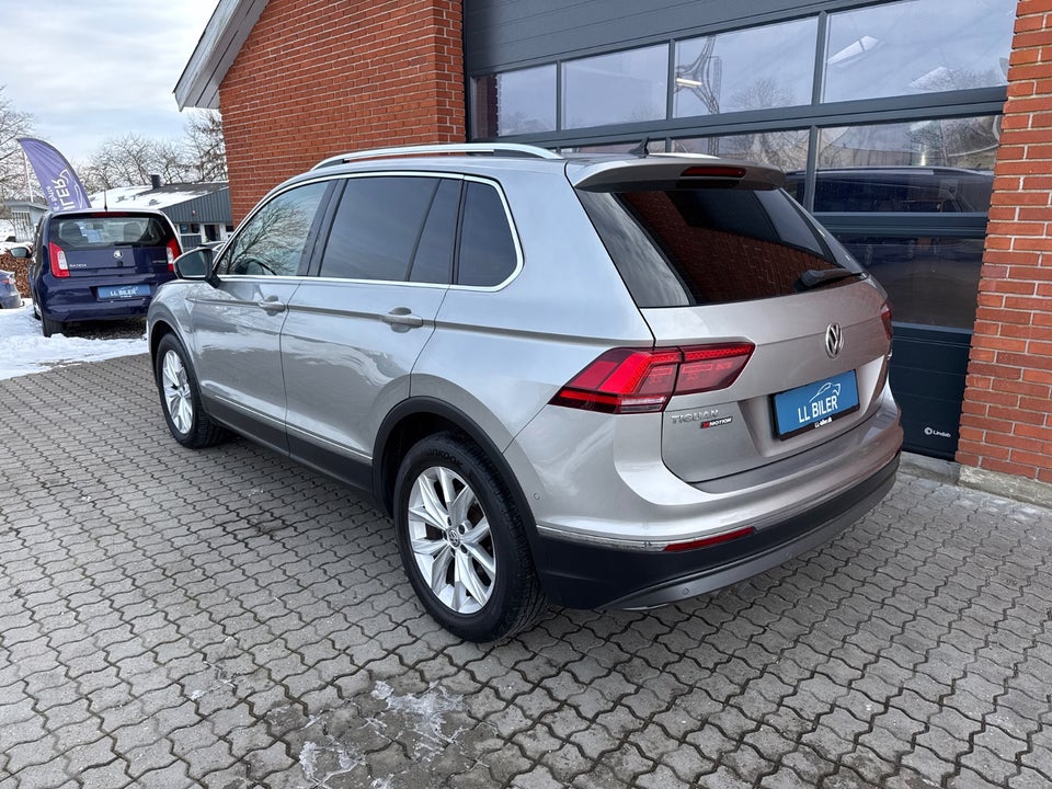 VW Tiguan 2,0 TDi 150 Highline DSG Van 5d