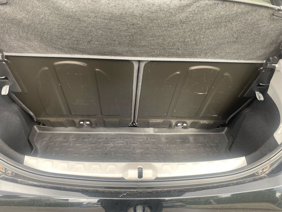 Toyota Aygo 1,0 VVT-i x-black 5d