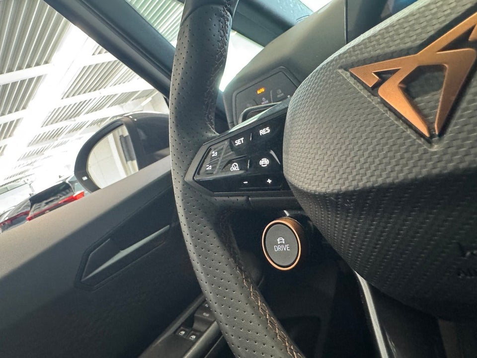 Cupra Born 59 e-Boost 5d