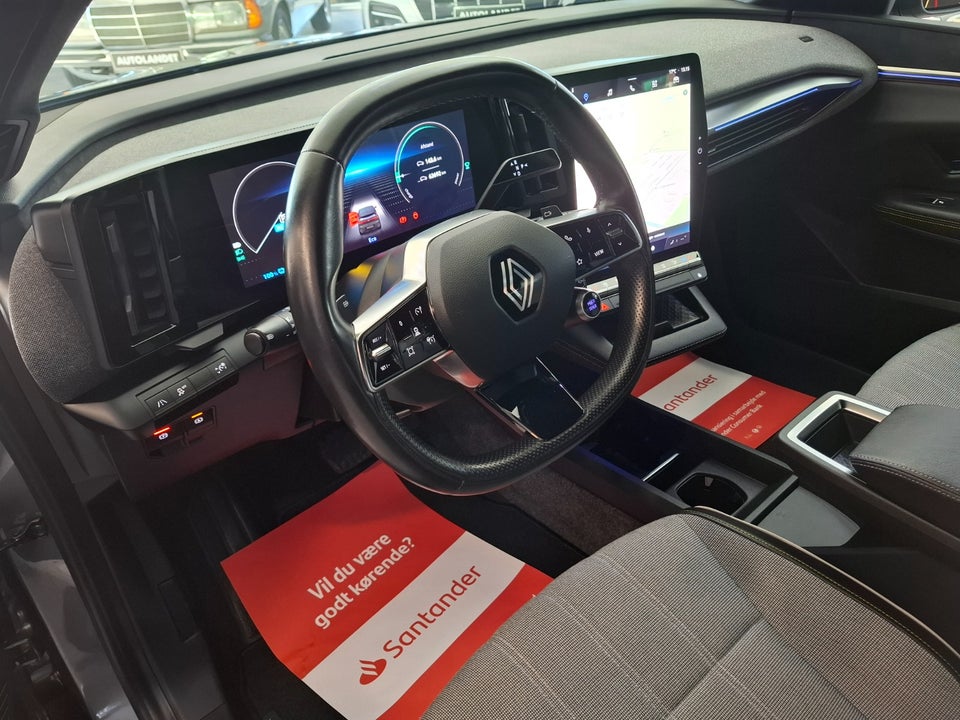 Renault Megane E-Tech 60 Techno 5d