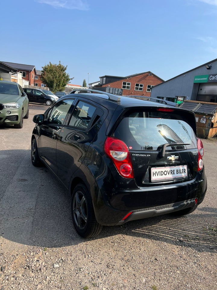 Chevrolet Spark 1,0 LS 5d
