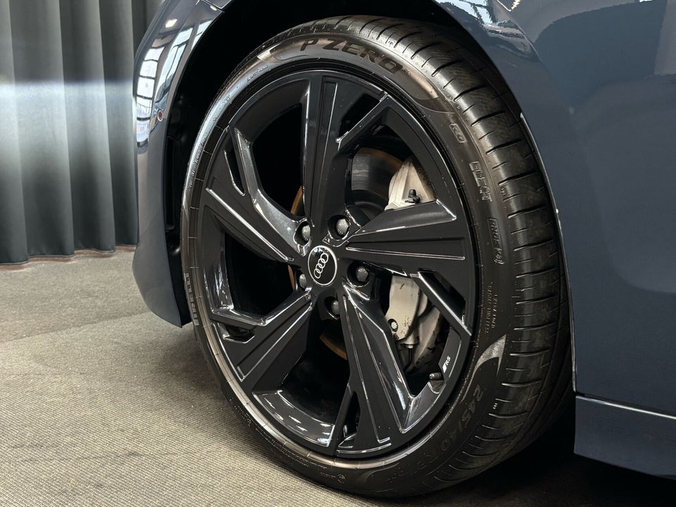 Audi A6 e-tron S-line performance Avant 5d