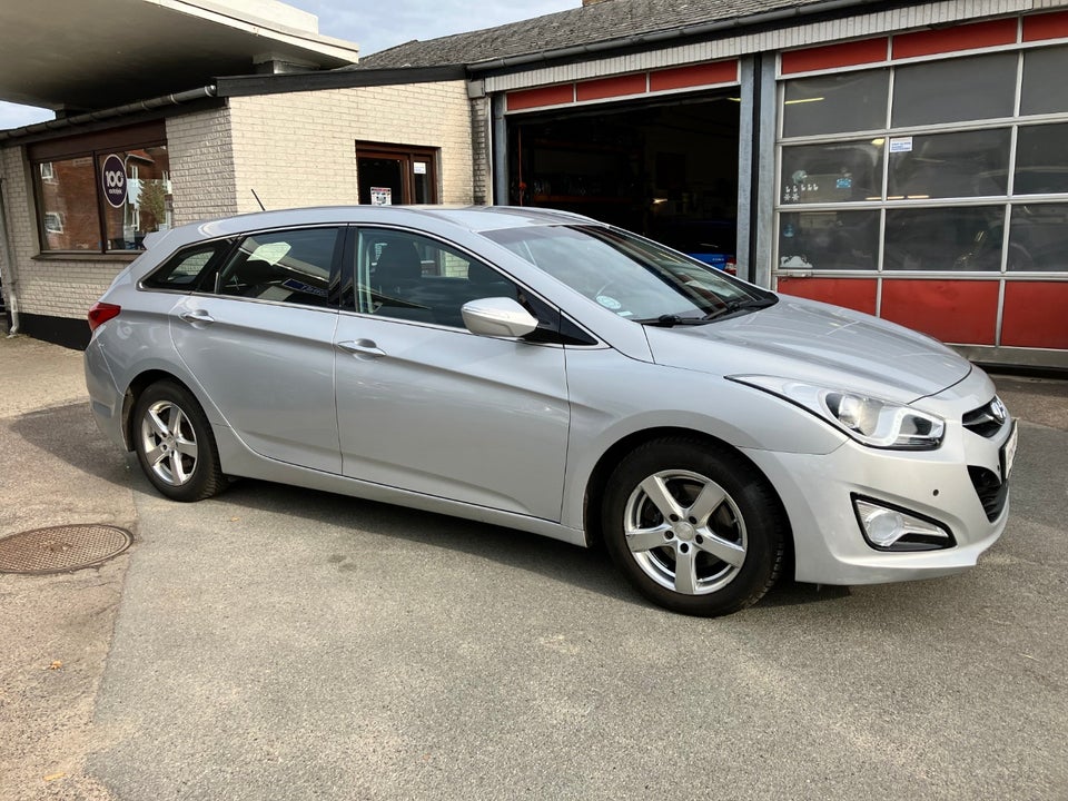 Hyundai i40 1,7 CRDi 136 Style CW aut. 5d