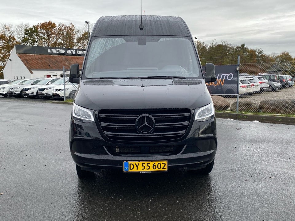 Mercedes Sprinter 319 2,0 CDi A2 Kassevogn SELECT aut. AWD