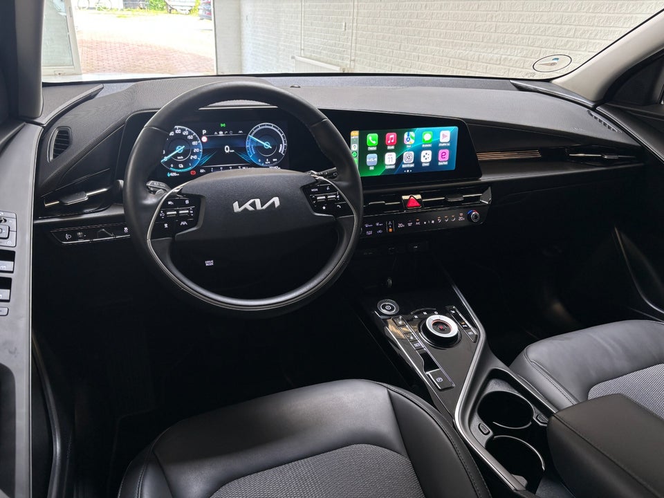 Kia Niro 64 EV Prestige 5d