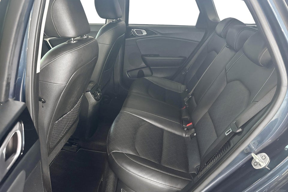 Kia Ceed 1,6 PHEV Upgrade+ SW DCT 5d