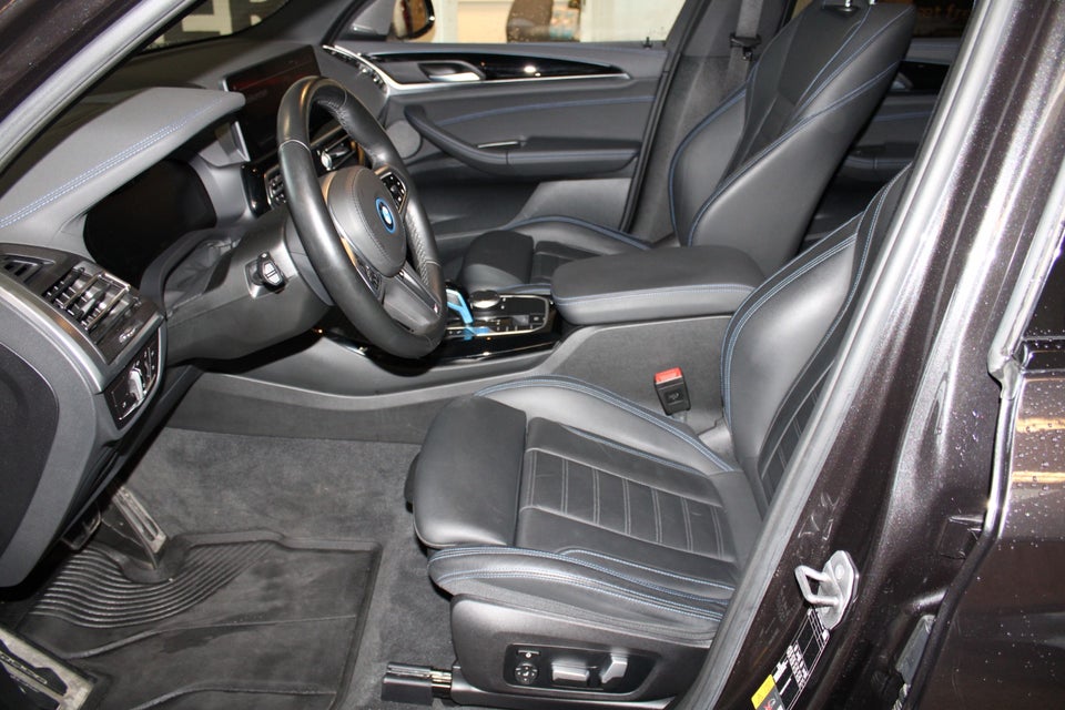 BMW iX3 Charged Plus M-Sport 5d