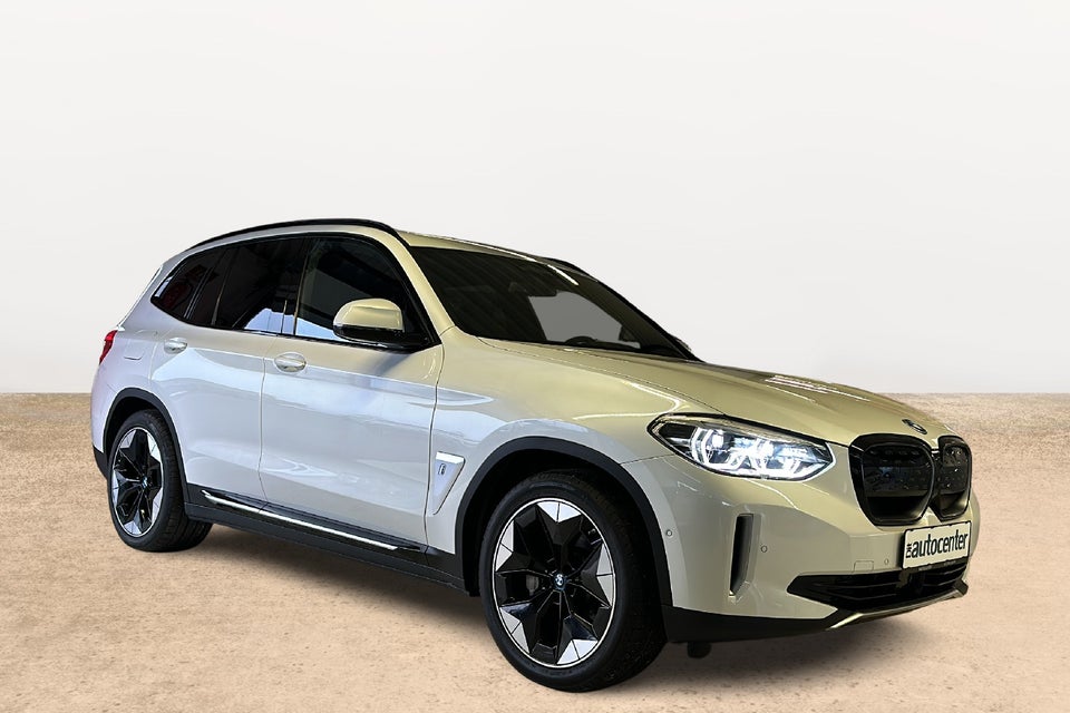 BMW iX3 Charged Impressive 5d