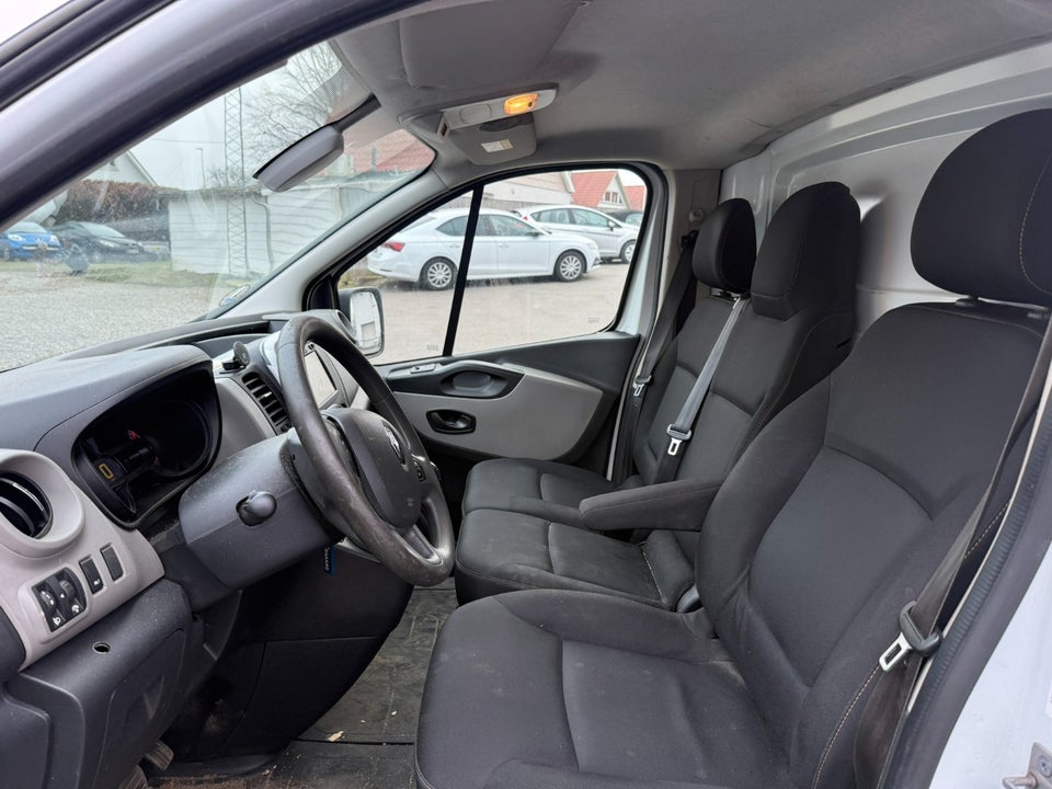 Renault Trafic T29 1,6 dCi 120 L2H1