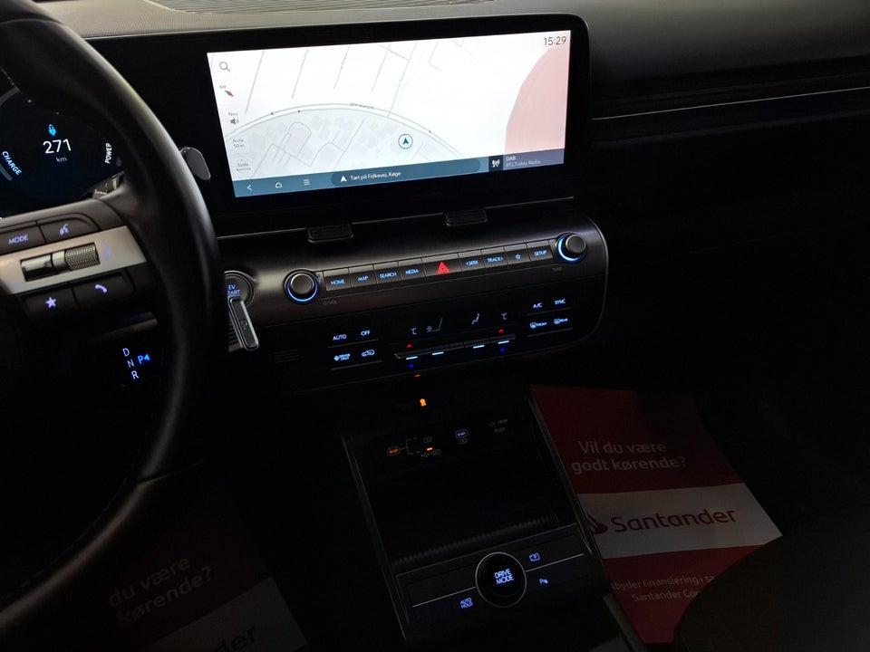 Hyundai Kona 48 EV Essential 5d
