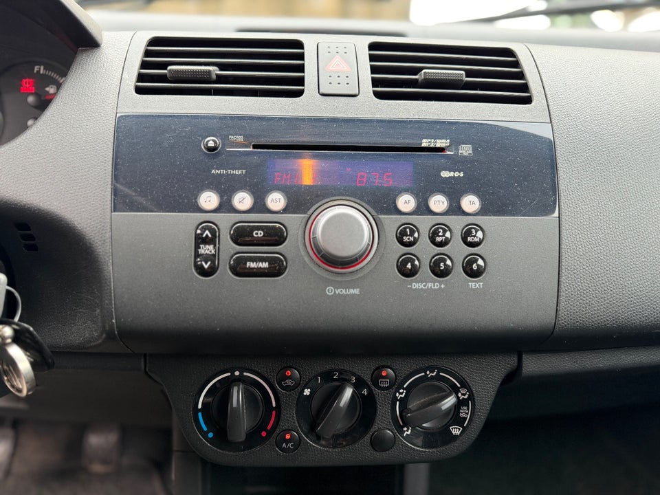 Suzuki Swift 1,3  5d