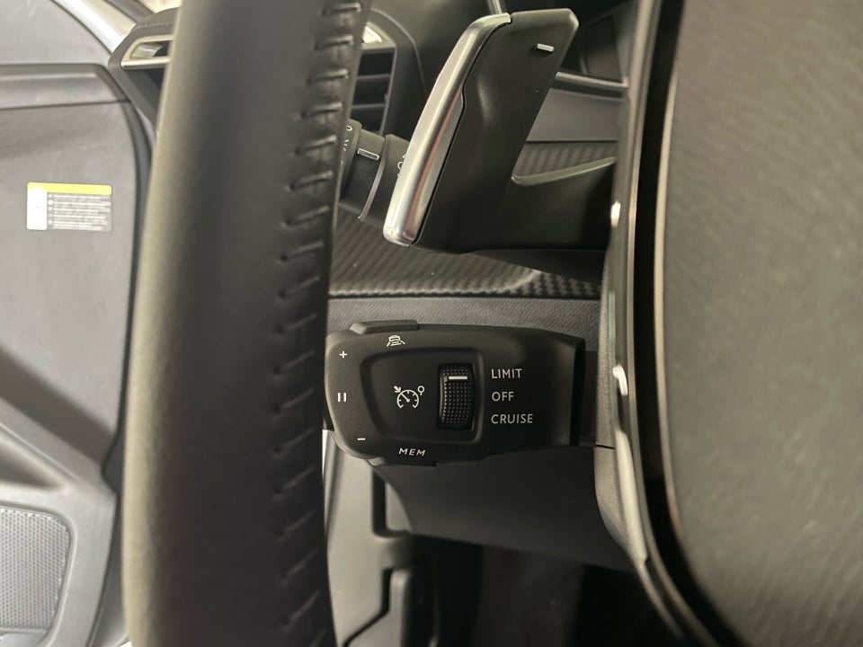Peugeot 2008 1,2 PureTech 130 Allure EAT8 5d