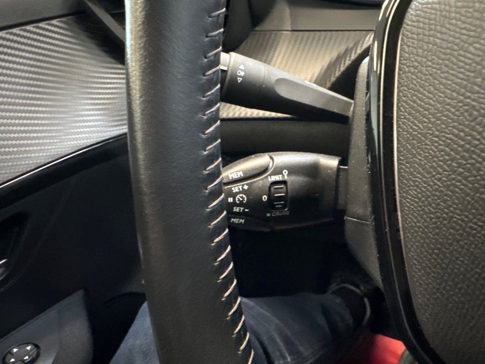 Peugeot 208 1,2 PureTech 75 Prime 5d