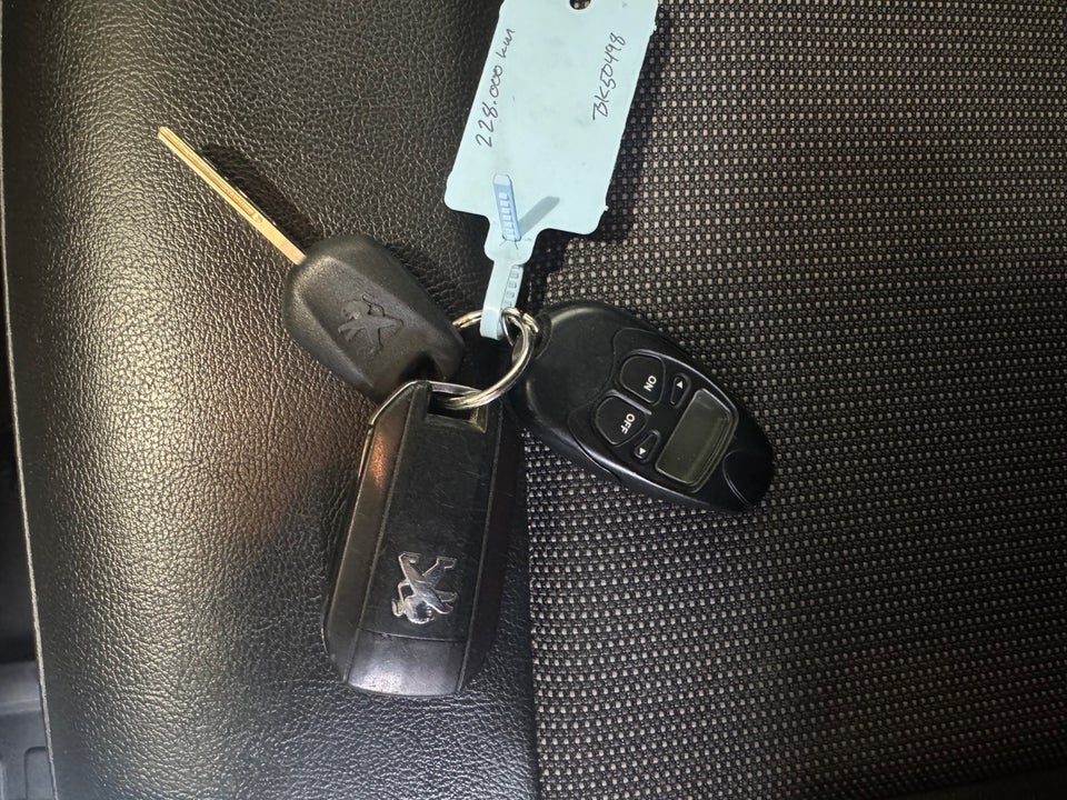 Peugeot Expert 2,0 BlueHDi 180 L2 Plus EAT6 Van