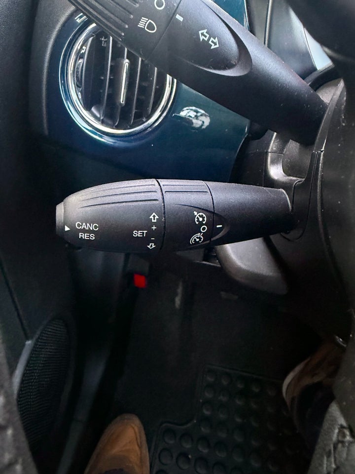 Fiat 500 1,2 Lounge 3d