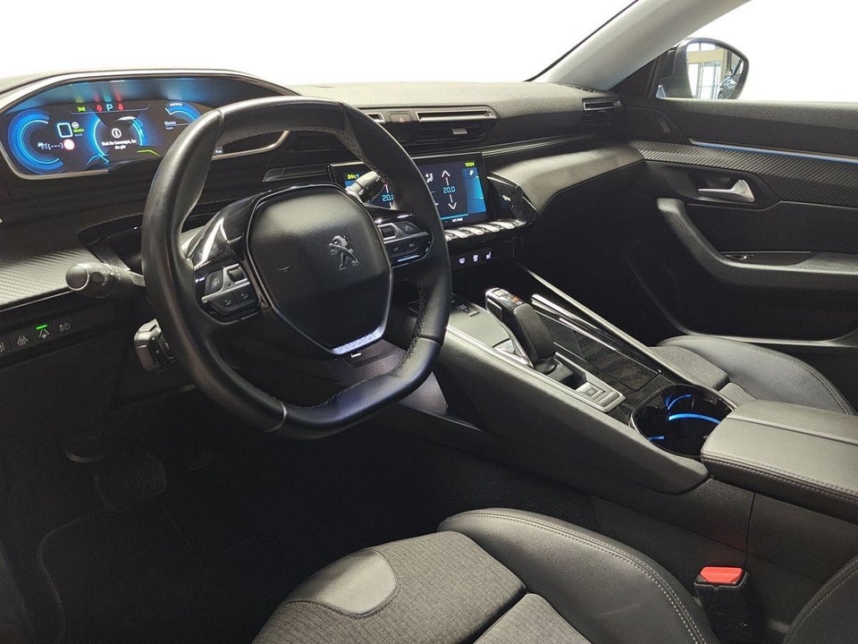 Peugeot 508 1,6 Hybrid Allure Pack SW EAT8 5d