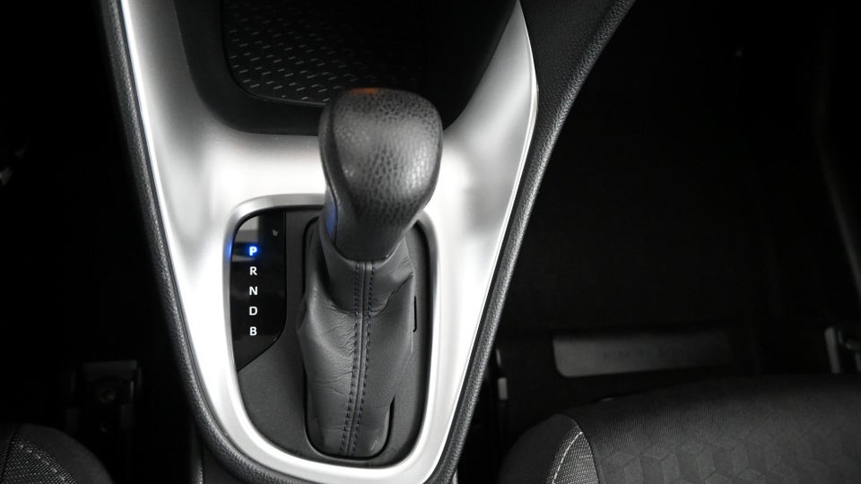 Toyota Yaris 1,5 Hybrid H3 e-CVT 5d