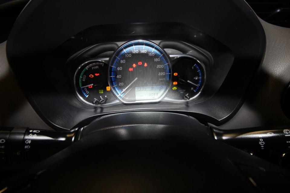 Toyota Yaris 1,5 Hybrid Delight e-CVT 5d