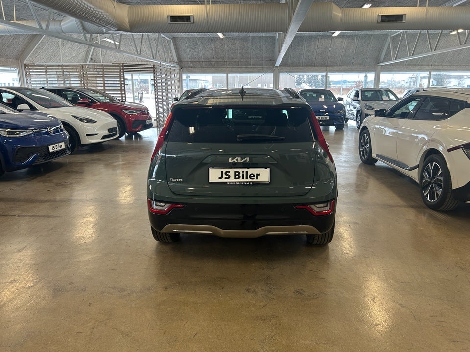 Kia Niro 64 EV Upgrade 5d