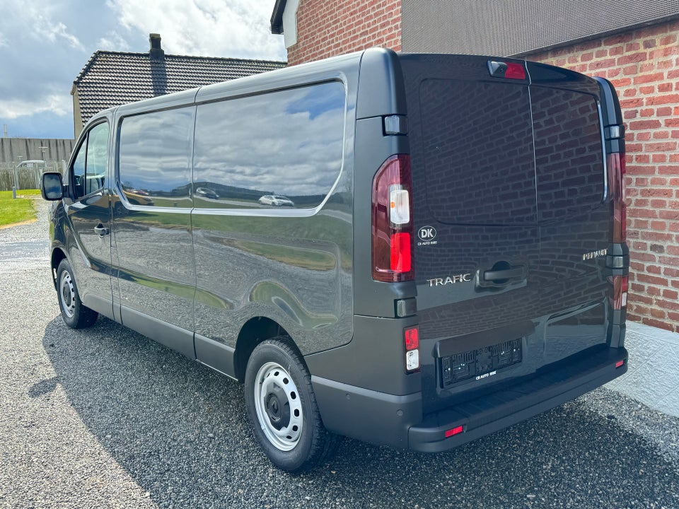 Renault Trafic 2,0 dCi 130 L2H1 Tekno