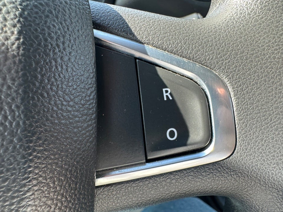 Renault Master IV T33 2,3 dCi 150 L2H2 Kassevogn