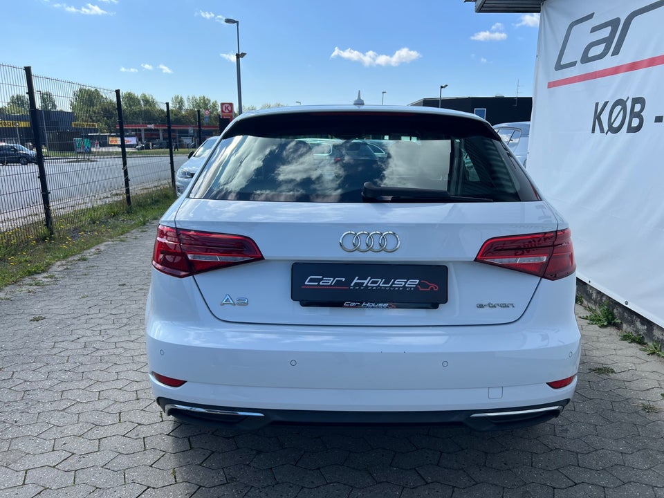 Audi A3 1,4 e-tron Sportback S-tr. 5d