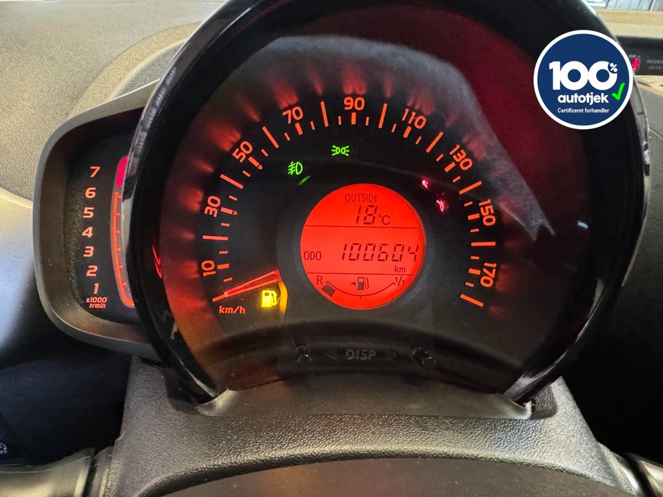 Peugeot 108 1,0 e-VTi 69 Allure TOP! 5d