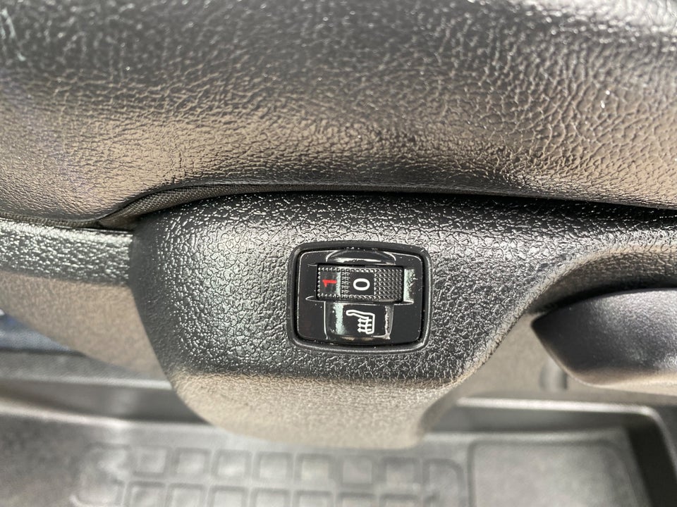 Toyota ProAce 2,0 D 122 Medium Comfort Master 6d
