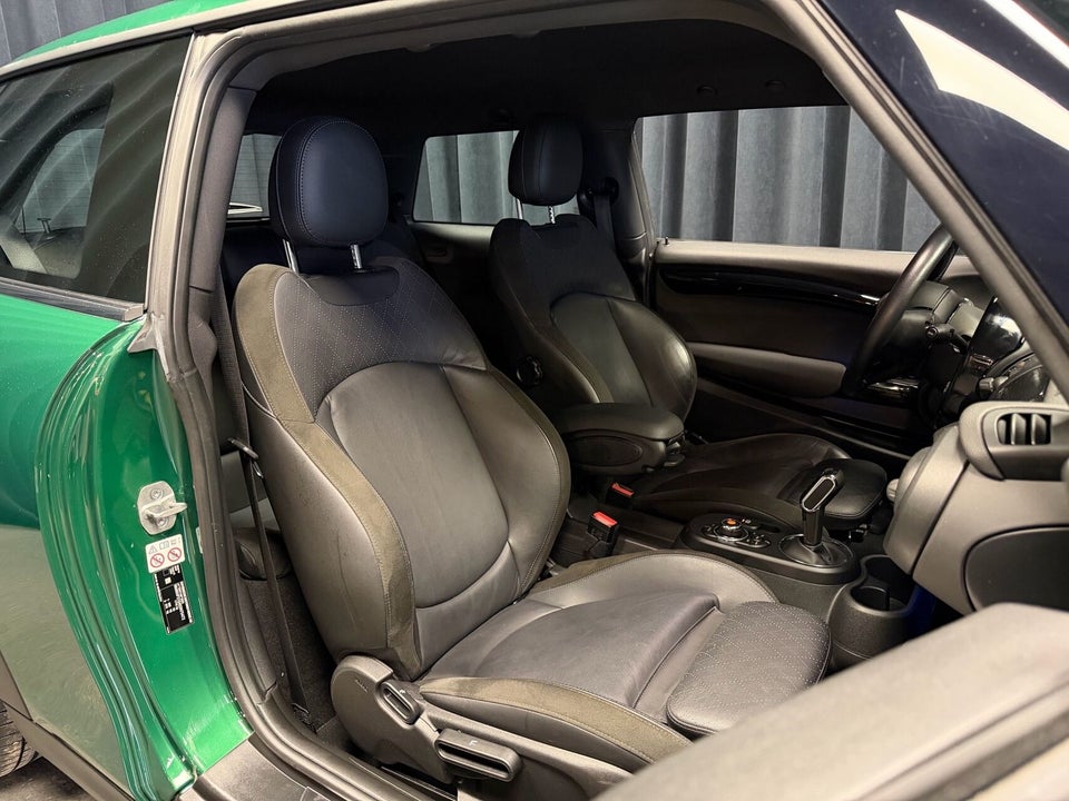 MINI Cooper SE Trim L 3d