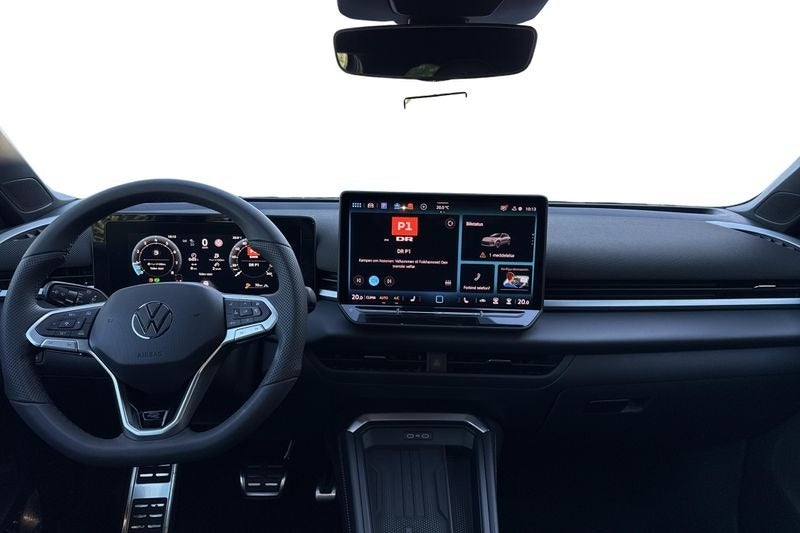 VW T-Roc 1,5 eTSi 150 R-line DSG 5d