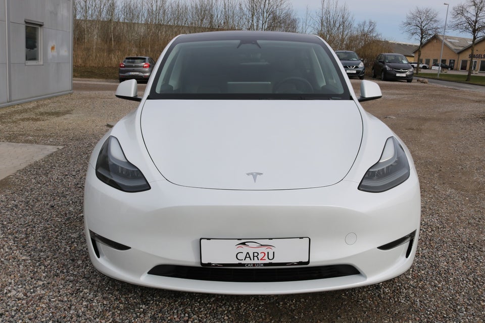 Tesla Model Y Long Range AWD 5d