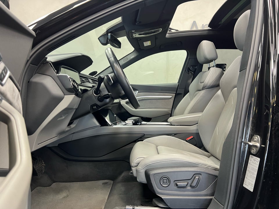 Audi e-tron 55 Advanced quattro 5d
