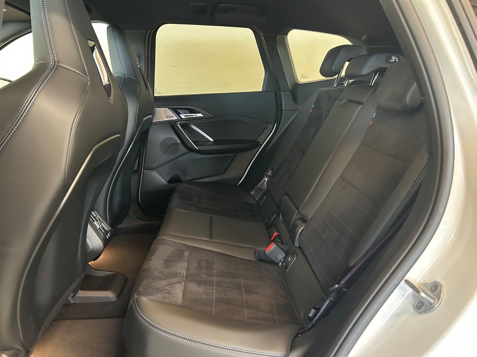 BMW iX1 xDrive30 Fully Charged M-Sport 5d