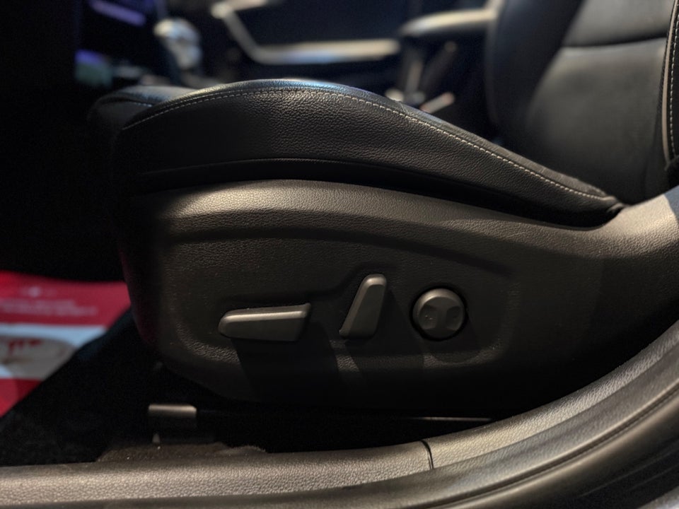 Kia XCeed 1,6 PHEV Prestige DCT 5d