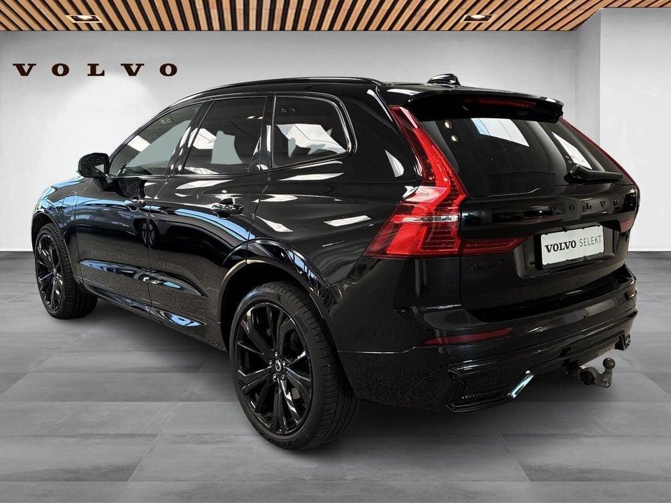 Volvo XC60 2,0 T6 ReCharge Black Edition aut. AWD 5d