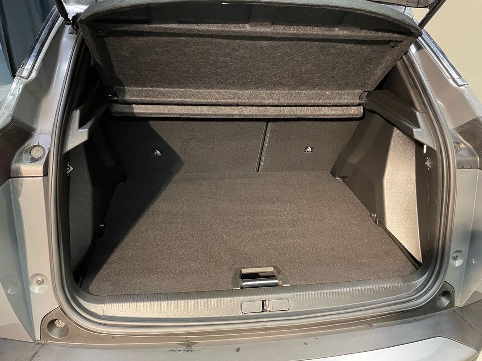 Peugeot 2008 1,2 PureTech 100 Allure 5d