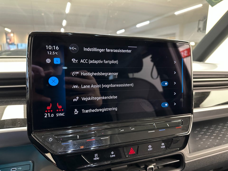 VW ID.Buzz 77 Pro SWB 5d