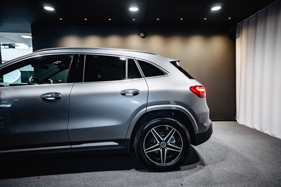 Mercedes EQA250+ AMG Premium 5d
