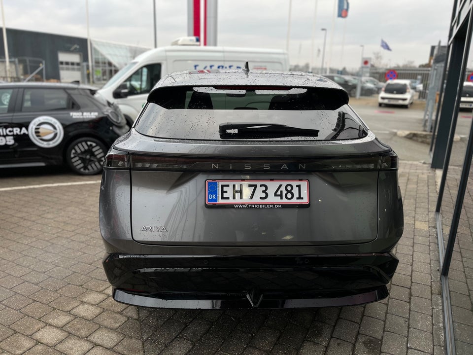 Nissan Ariya 63 Advance 5d